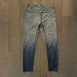 Gaiam capri leggings, size small